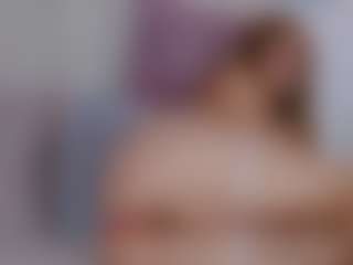 Live cam show with eva-miller7 - Athletic MILF on Fling VIP Chat