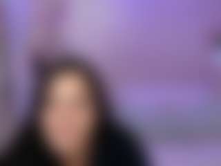 Live cam show with Lana Pearce - Smoking on Camsoda