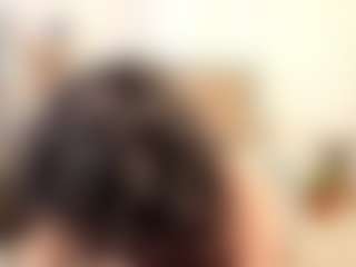 Live cam show with VictoriaBlackfire - Drinking on friskycurves.com