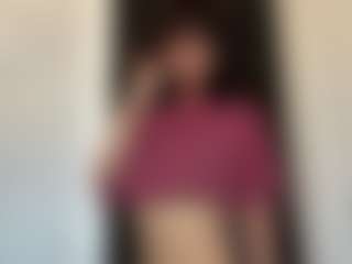 Live cam show with Thea - Belly on milfzrlive.com