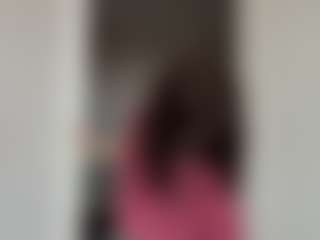 Live cam show with Thea - Shaved on Fling VIP Chat