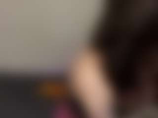 Live cam show with Thea - Belly on Hubzter Live