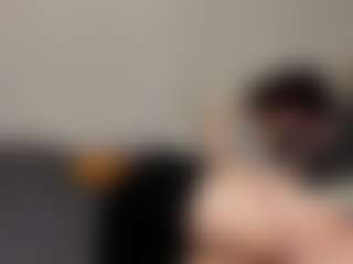 Live cam show with Thea - Schoolgirl on Soda Cam