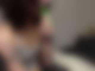 Live cam show with Thea - Mouth on Uber Horny