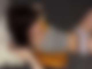Live cam show with Thea - Lovely on CamwithHer