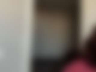 Live cam show with Thea - Glasses on camgirlchat.live