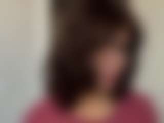 Live cam show with Thea - Schoolgirl on Soda Cam