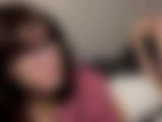Live cam show with Thea - Glasses on Camsoda