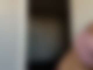 Thea's Live Sex Cam Show