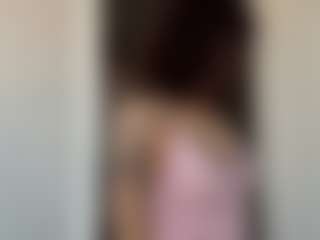 Live cam show with Thea - Lovely on SmokeAndPoke
