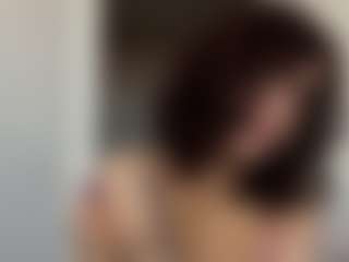 Live cam show with Thea - Belly on x69.live