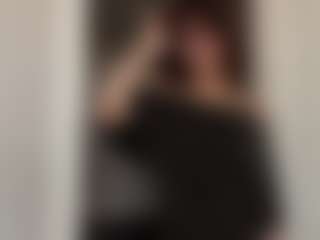 Live cam show with Thea - Moaning on TeamSkeetLive