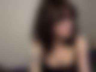 Live cam show with Thea - Toes on madthumbs