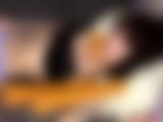 Live cam show with Thea - Gamer Brown Hair on Cam Slut