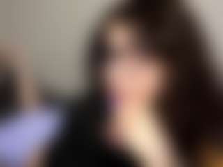 Live cam show with Thea - Gamer Brown Hair on Taboo Cams XXX