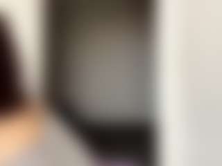 Live cam show with Thea - Glasses on liverealitysex.com