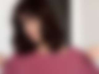 Live cam show with Thea - Lovely on livesuperchat.net