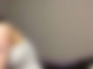 Live cam show with Thea - Schoolgirl on camwithhim.com