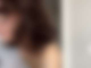 Live cam show with Thea - Gamer Pornstar on Nude Live Now