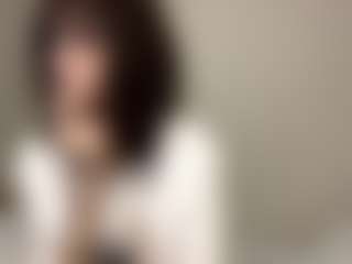 Live cam show with Thea - Mouth on Camsoda