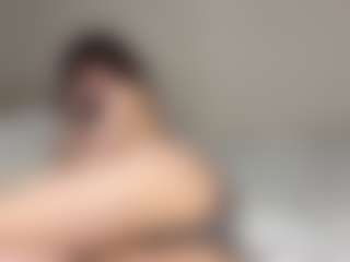 Live cam show with Thea - Glasses on Camsoda