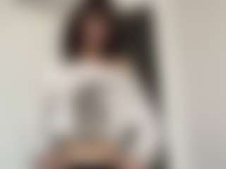 Live cam show with Thea - Toes on Strip Flash - Live Sex Shows