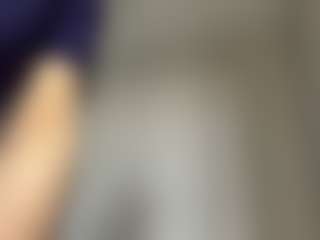 Thea's Live Sex Cam Show