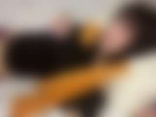Live cam show with Thea - Toes on Streamer API