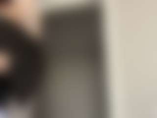 Live cam show with Thea - Belly on Camsoda