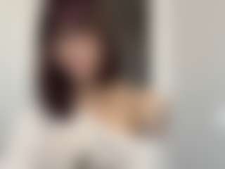 Live cam show with Thea - Glasses on fuck-show.com