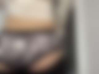 Live cam show with Thea - Mouth on https://playwithruby.com