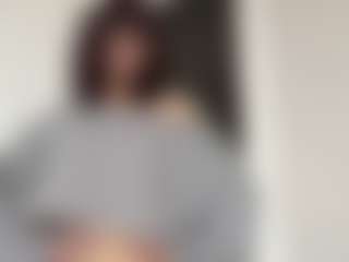 Live cam show with Thea - Gamer Asian on Camiplay Live