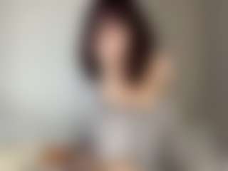 Thea's Live Sex Cam Show