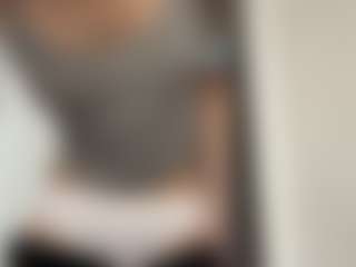 Thea's Live Sex Cam Show