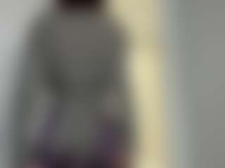 Thea's Live Sex Cam Show