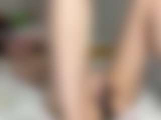Thea's Live Sex Cam Show