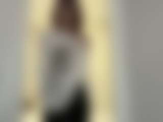 Live cam show with Thea - Gamer on SpankPalCams