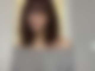 Thea's Live Sex Cam Show