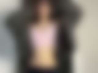 Live cam show with Thea - Gamer Asian on Camming Site