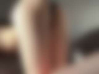 Live cam show with Thea - Glasses on https://playwithruby.com