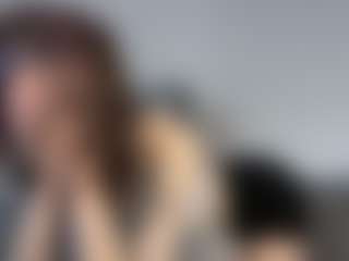 Live cam show with Thea - Gamer on dropp.cam