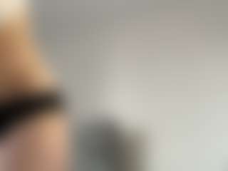 Live cam show with Thea - Gamer Pornstar on Camsoda