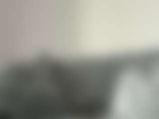 Live cam show with Thea - Shaved on CamClone