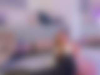 Live cam show with BlondeHotMilf Liana - Green Eyes on Milfs Live