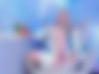 BlondeHotMilf Liana's Live Sex Cam Show
