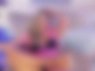 BlondeHotMilf Liiana's Live Sex Cam Show