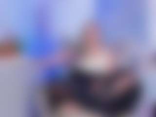 BlondeHotMilf Liiana's Live Sex Cam Show