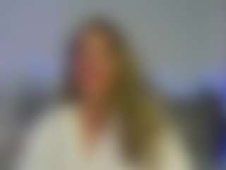 BlondeHotMilf Liiana's Live Sex Cam Show