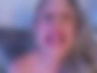 BlondeHotMilf Liianas Live-Sex-Cam-Show