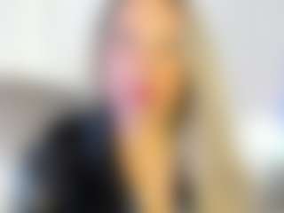 BlondeHotMilf Liiana's Live Sex Cam Show